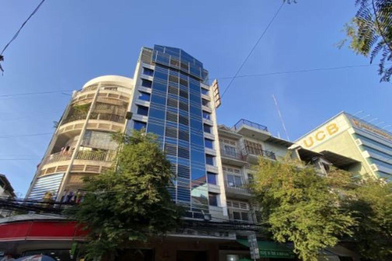 City Centre Hotel Phnom Penh Ngoại thất bức ảnh