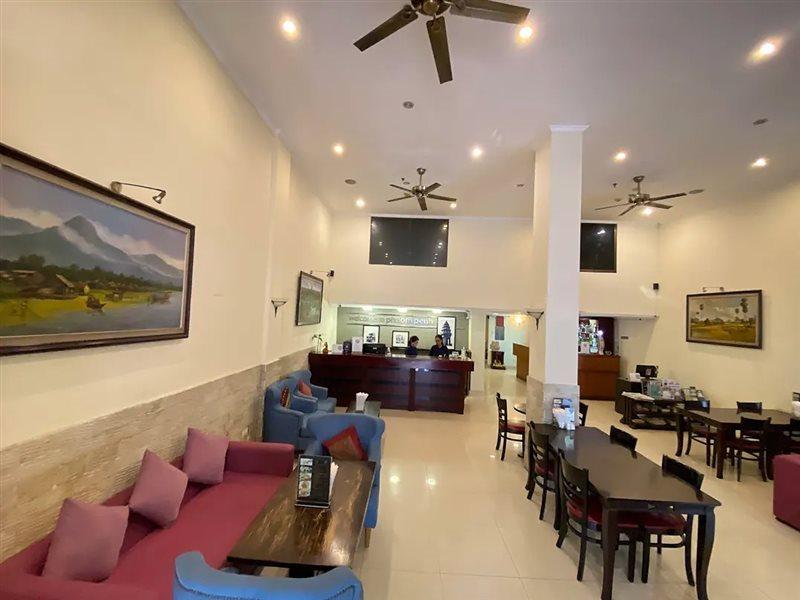 City Centre Hotel Phnom Penh Ngoại thất bức ảnh