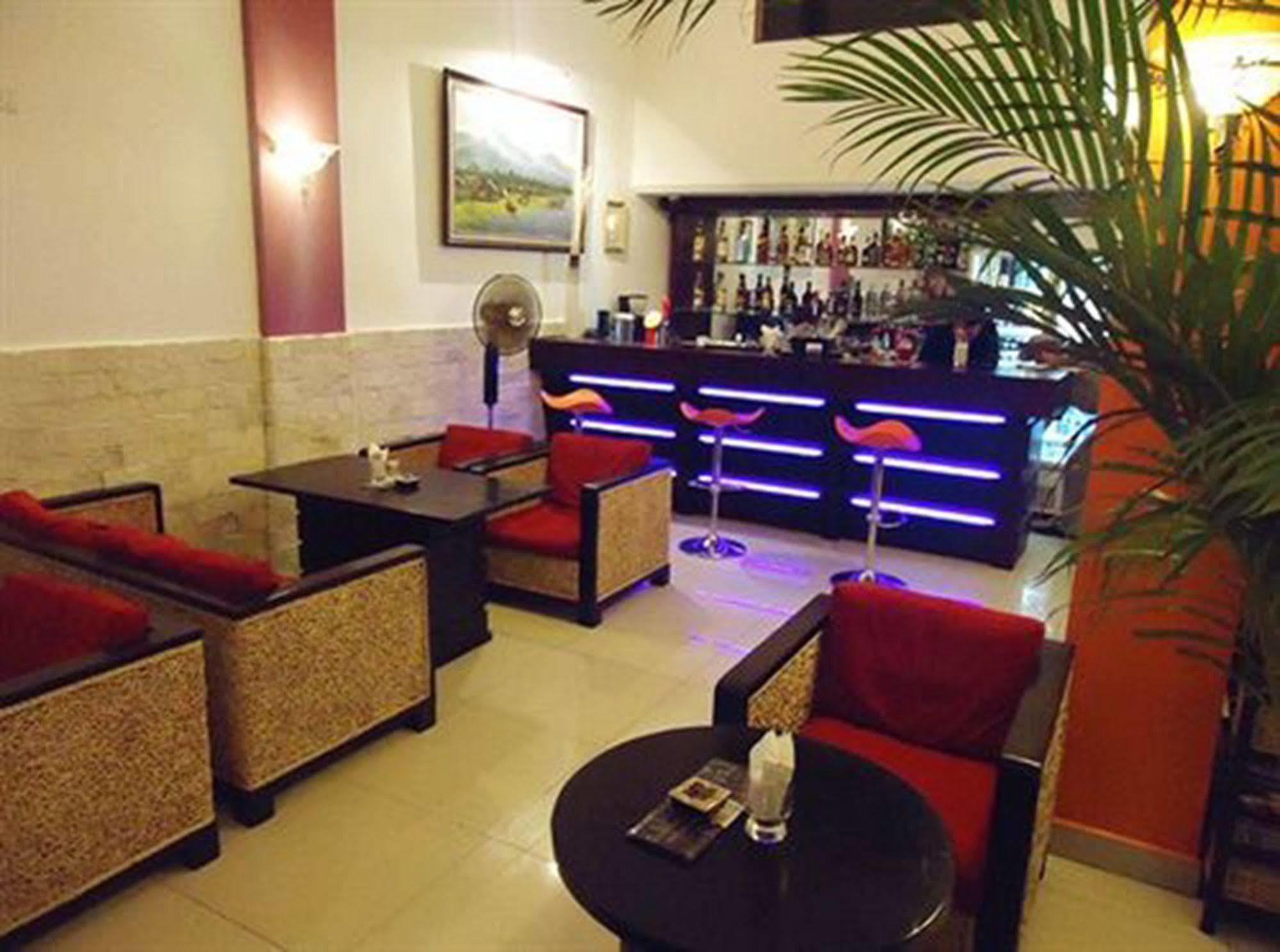 City Centre Hotel Phnom Penh Ngoại thất bức ảnh