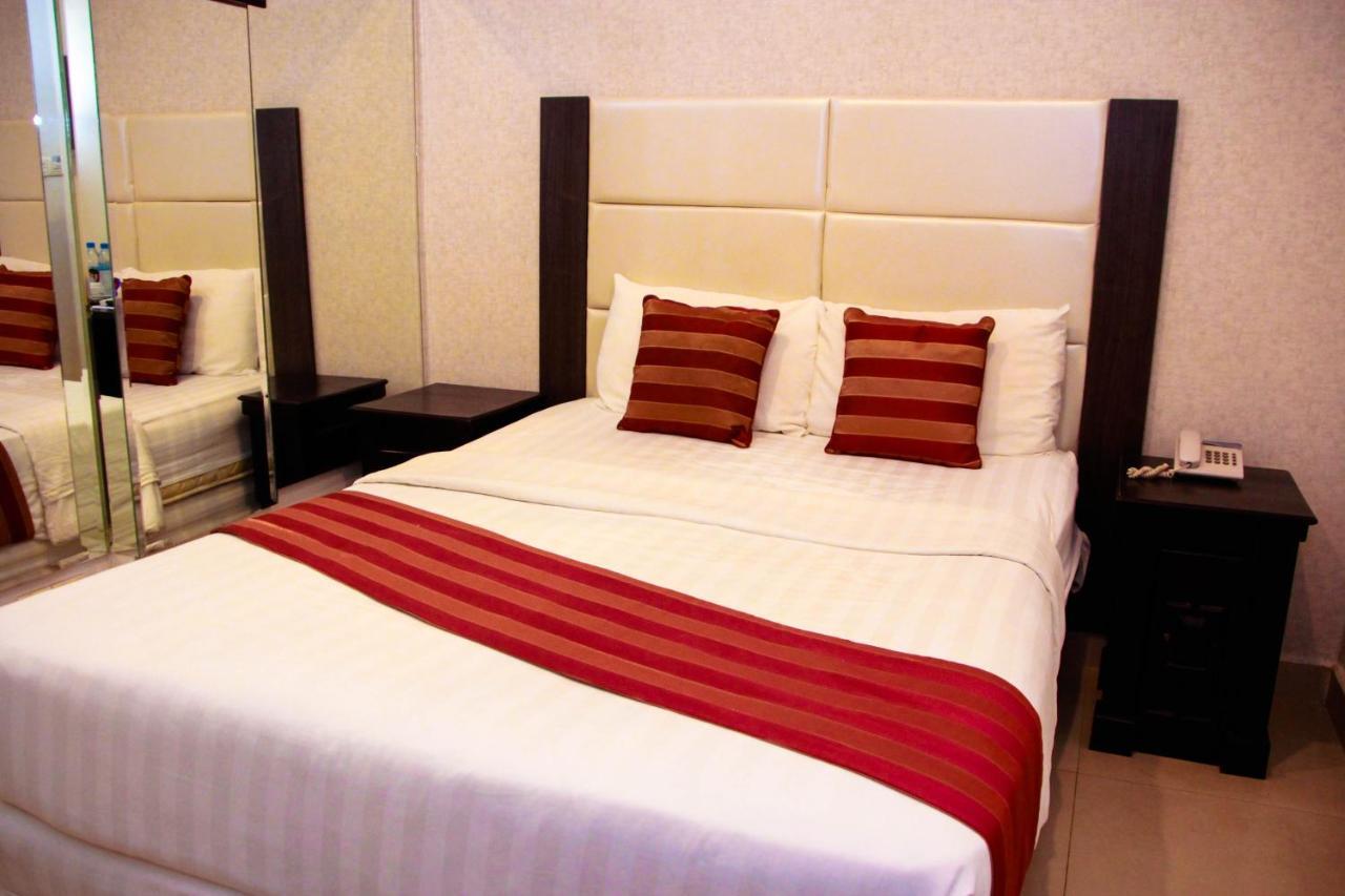 City Centre Hotel Phnom Penh Ngoại thất bức ảnh